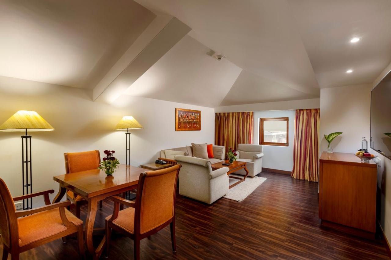 Caravela Beach Resort Varca Extérieur photo Suite