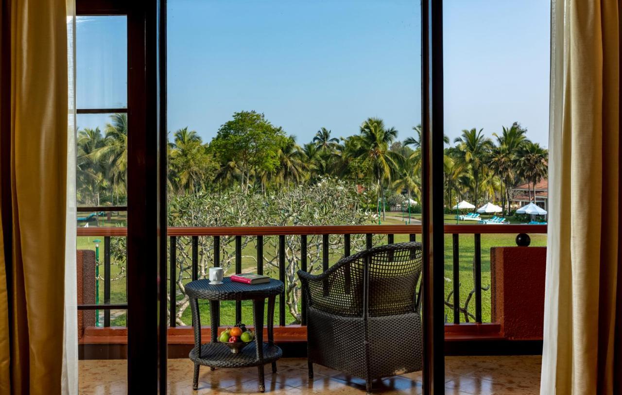Caravela Beach Resort Varca Extérieur photo A view from a room at the resort